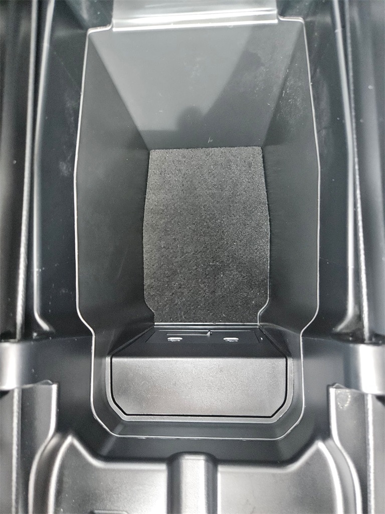 Thumbnail: 2025 Mazda CX-50 - 30