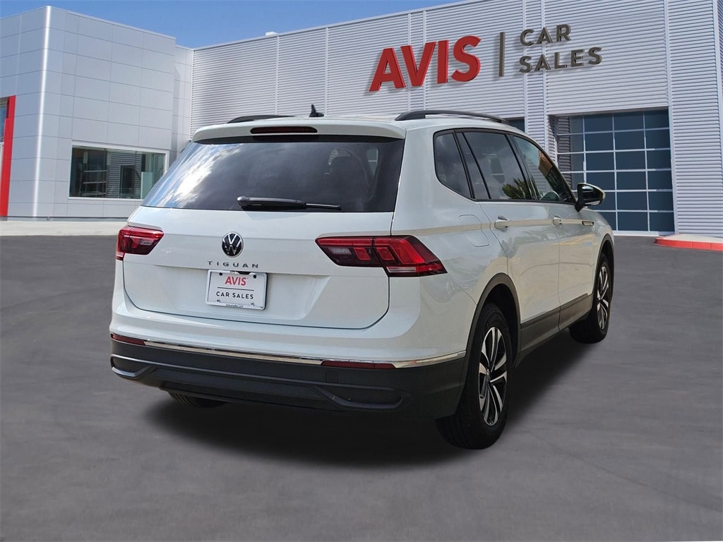 Thumbnail: 2024 Volkswagen Tiguan - 6