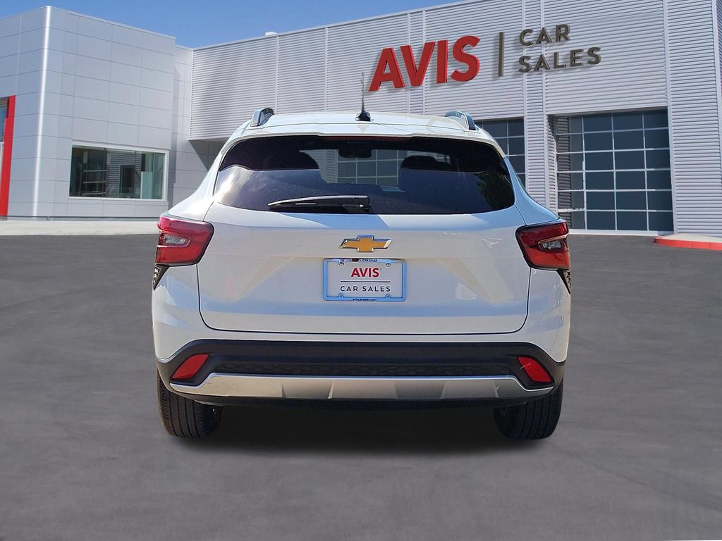 Thumbnail: 2025 Chevrolet Trax - 7
