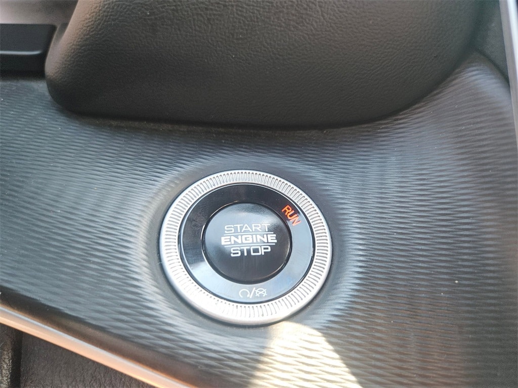 Thumbnail: 2024 Jeep Grand Cherokee L - 19