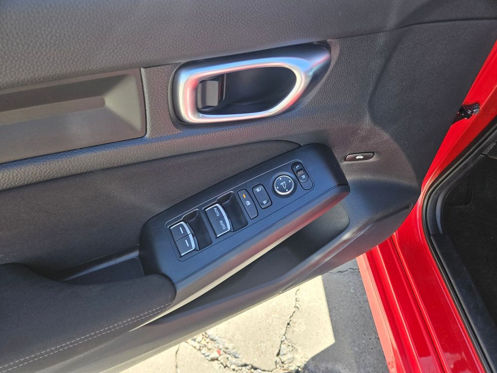 Thumbnail: 2025 Honda Civic - 15