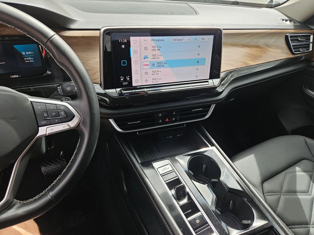 Thumbnail: 2025 Volkswagen Atlas - 20