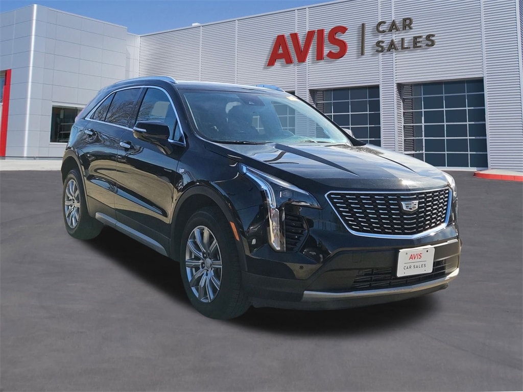 Thumbnail: 2023 Cadillac XT4 - 9