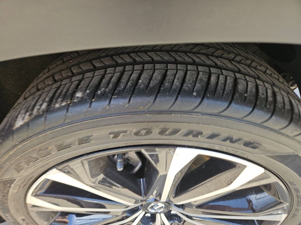 Thumbnail: 2025 Mazda CX-50 - 27