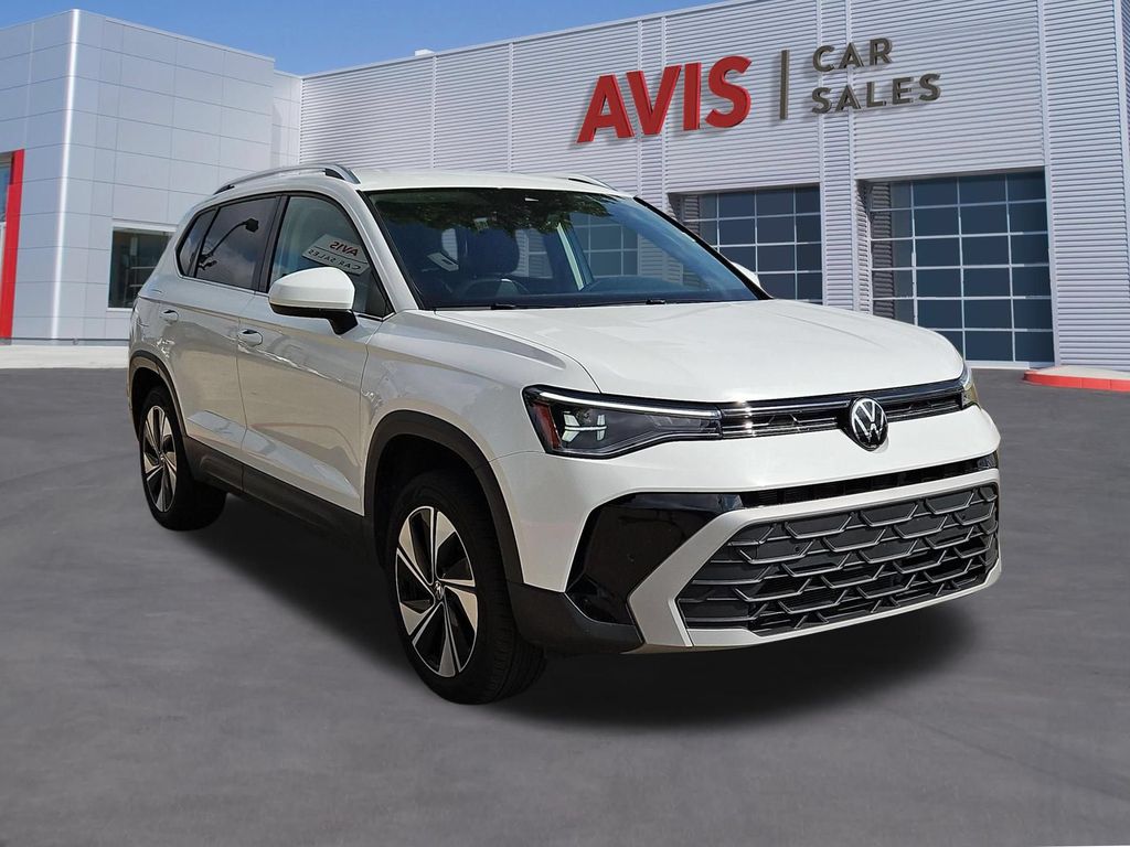 Thumbnail: 2025 Volkswagen Taos - 3