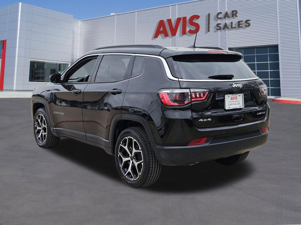 Thumbnail: 2025 Jeep Compass - 3