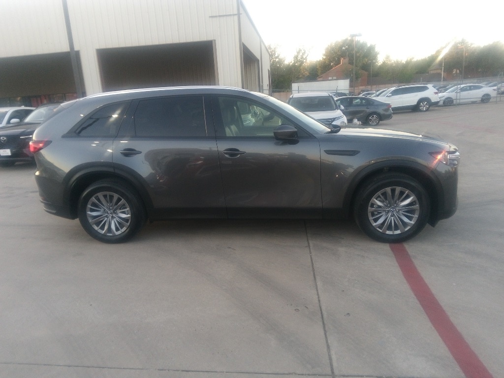 Thumbnail: 2024 Mazda CX-90 - 6