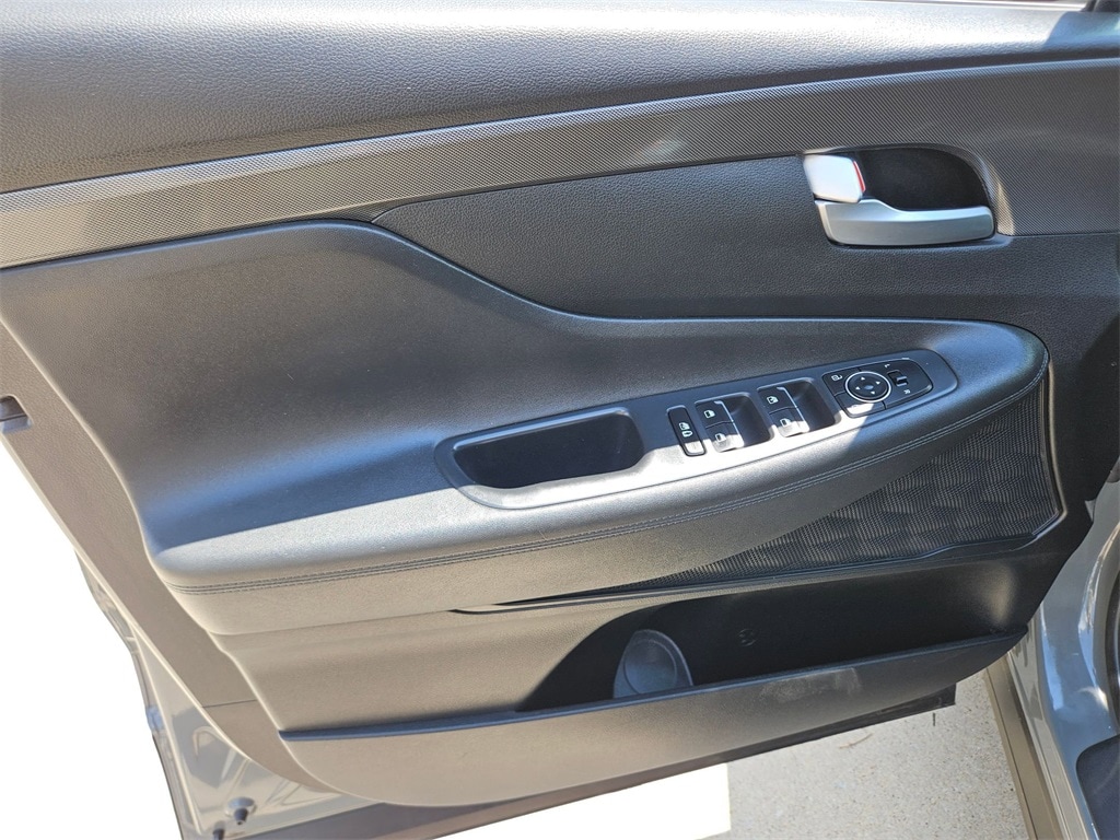 Thumbnail: 2023 Hyundai Santa Fe - 10