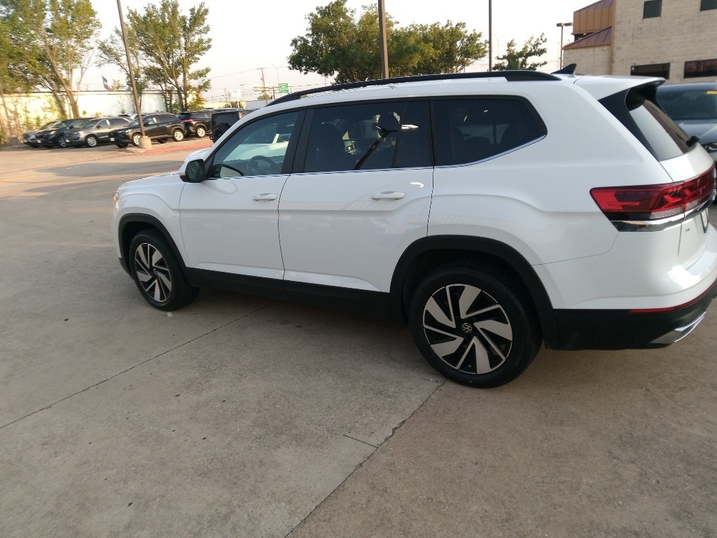 Thumbnail: 2024 Volkswagen Atlas - 4