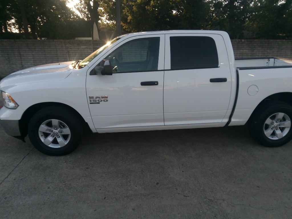 Thumbnail: 2023 RAM 1500 Classic - 3