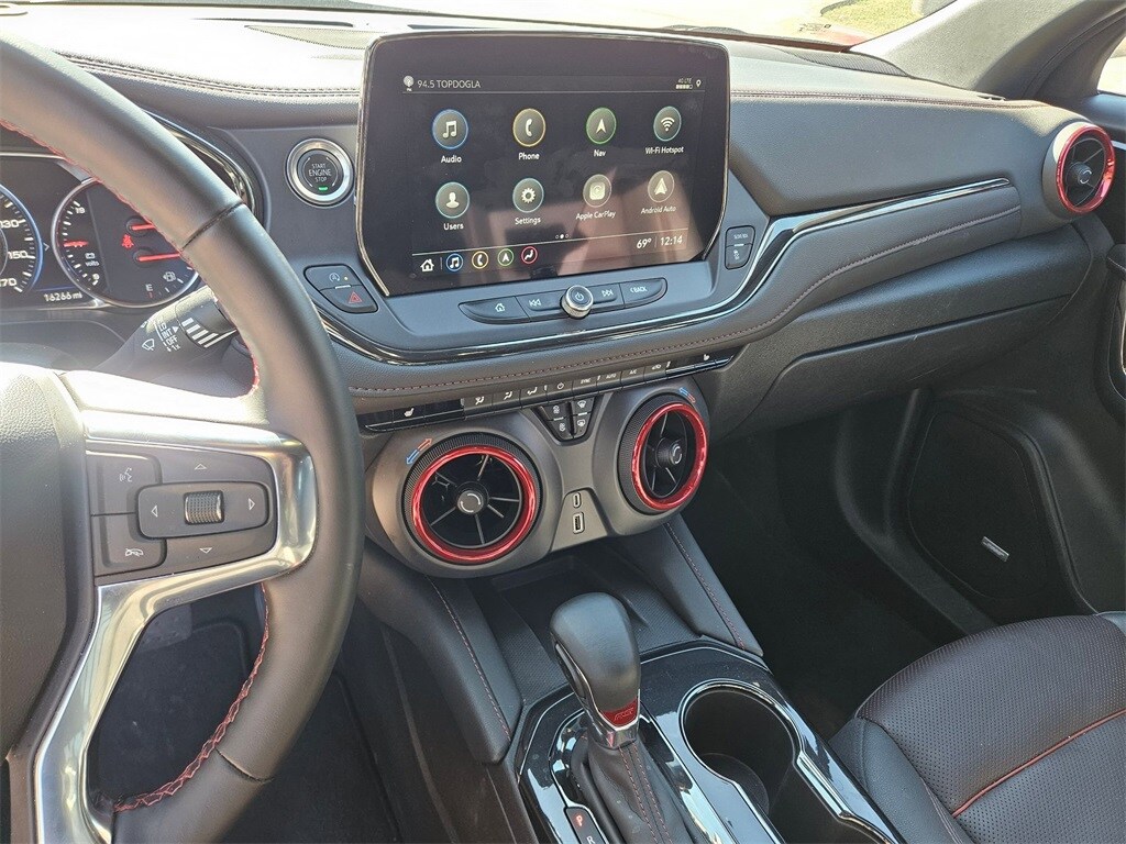 Thumbnail: 2025 Chevrolet Blazer - 19