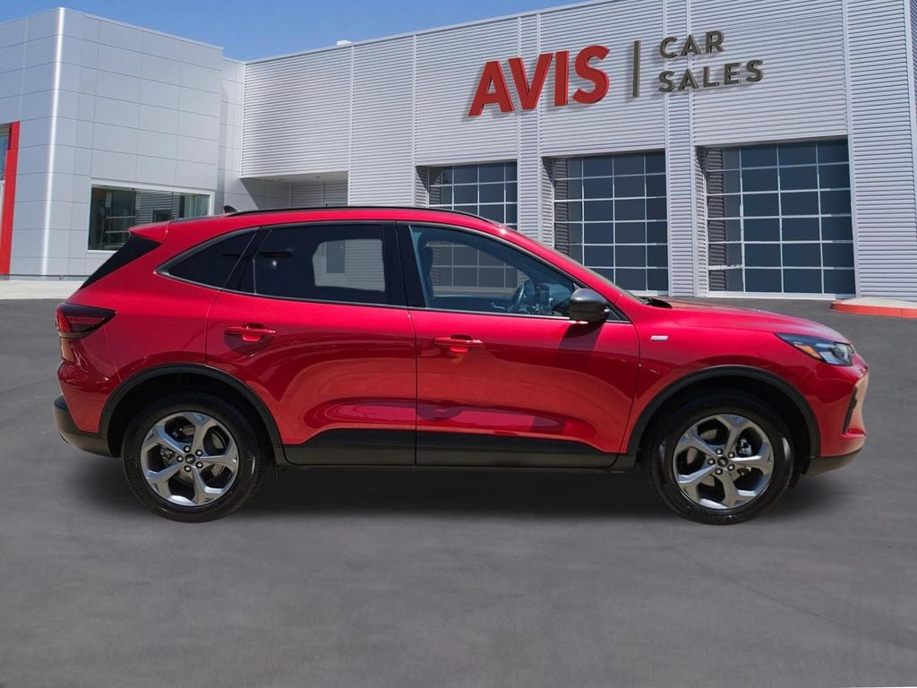 Thumbnail: 2025 Ford Escape - 7