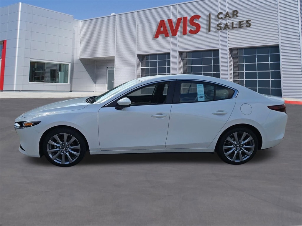 Thumbnail: 2025 Mazda Mazda3 - 2