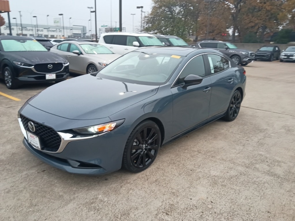 Thumbnail: 2025 Mazda Mazda3 - 1