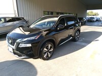 2023 Nissan Rogue SL -
                Irving, TX