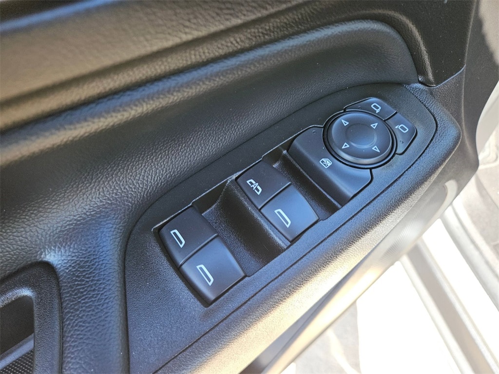 Thumbnail: 2024 Chevrolet Equinox - 14