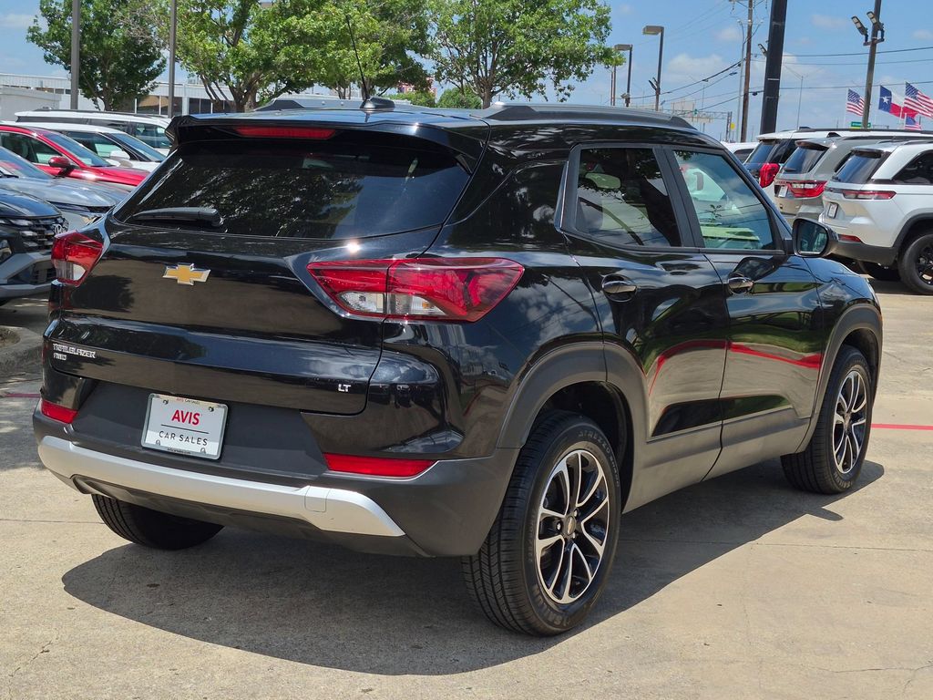 Thumbnail: 2025 Chevrolet TrailBlazer - 5