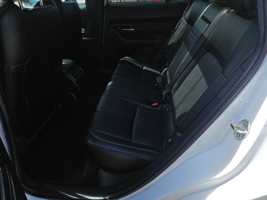 Thumbnail: 2025 Mazda CX-50 - 28