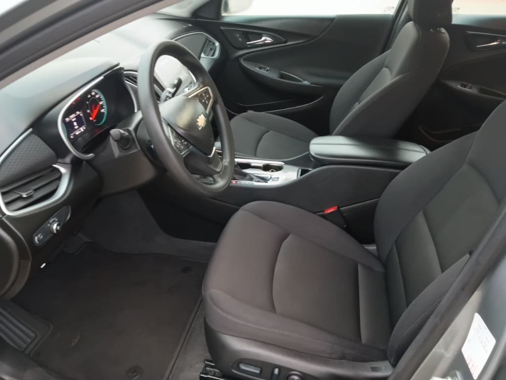 Thumbnail: 2024 Chevrolet Malibu - 3