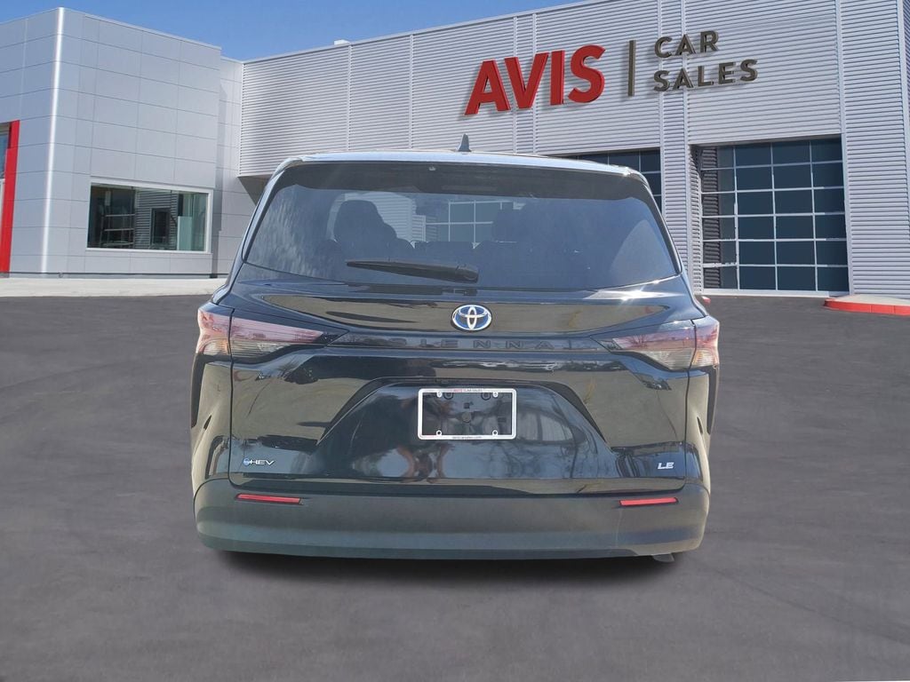 Thumbnail: 2025 Toyota Sienna - 5