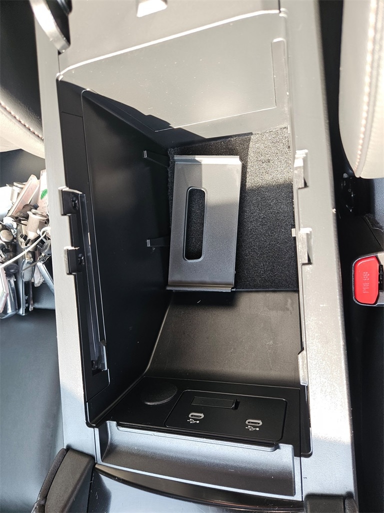 Thumbnail: 2025 Mazda Mazda3 - 29