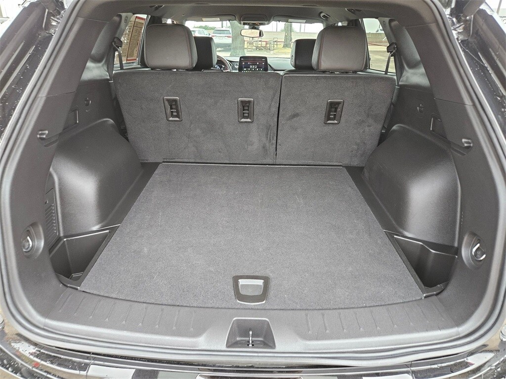 Thumbnail: 2025 Chevrolet Blazer - 24