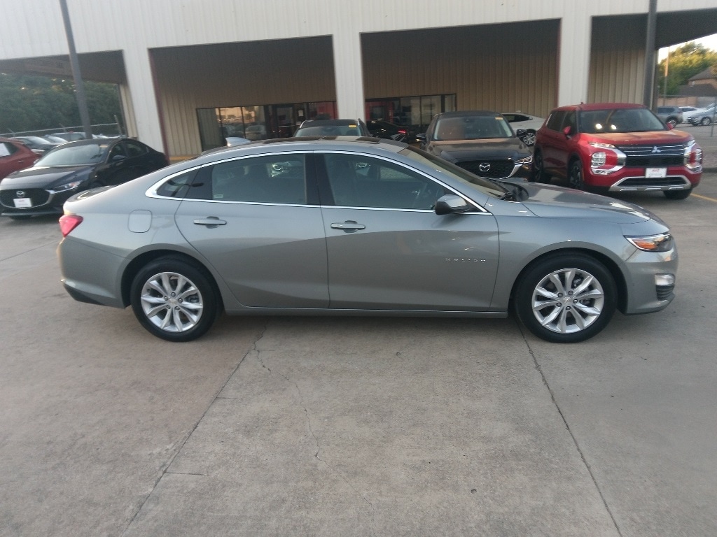 Thumbnail: 2024 Chevrolet Malibu - 7
