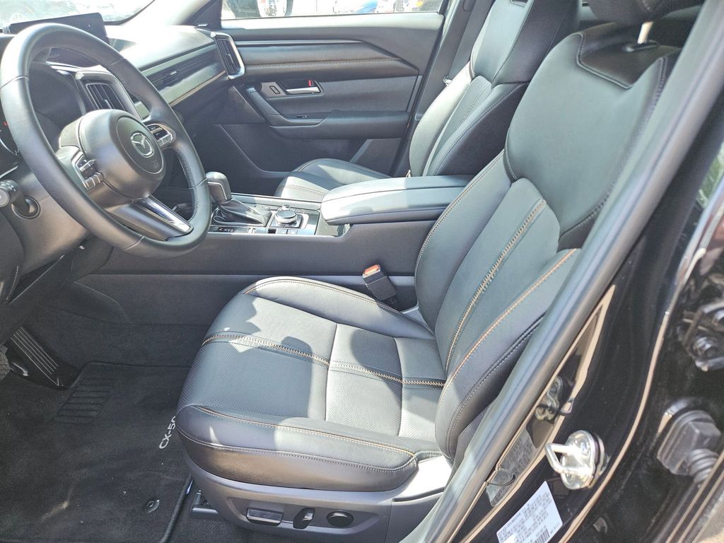 Thumbnail: 2025 Mazda CX-50 - 11