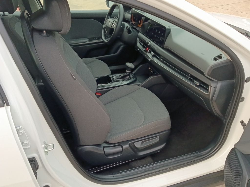 Thumbnail: 2025 Kia K4 - 8