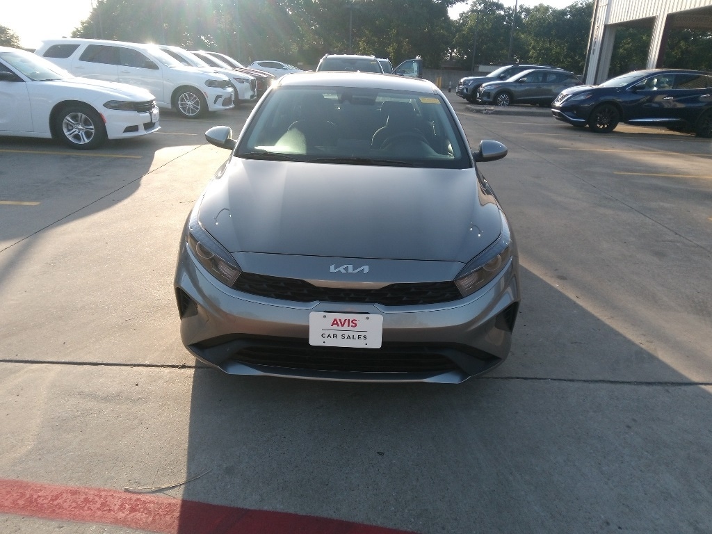 Thumbnail: 2024 Kia Forte - 2
