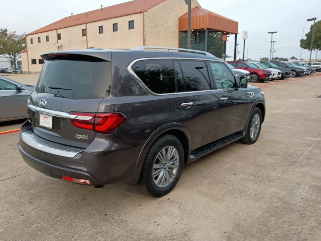 Thumbnail: 2024 INFINITI QX80 - 9