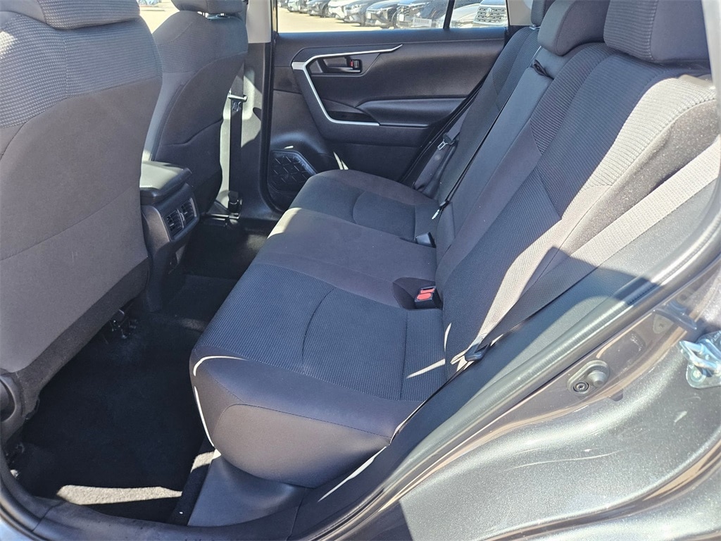 Thumbnail: 2025 Toyota RAV4 - 28