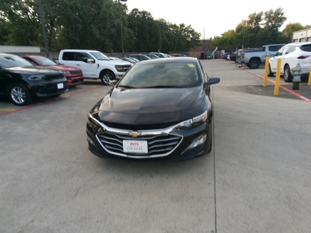Thumbnail: 2023 Chevrolet Malibu - 5