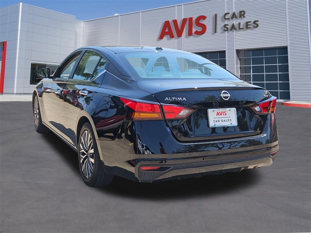 Thumbnail: 2024 Nissan Altima - 9