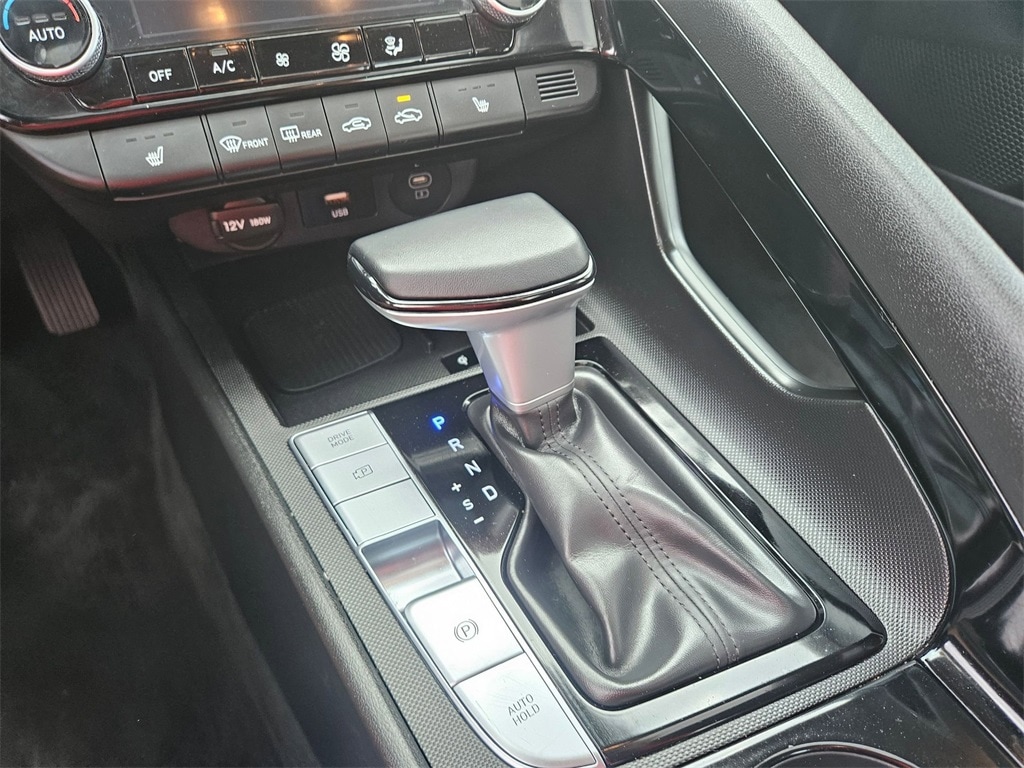 Thumbnail: 2025 Hyundai Elantra - 30