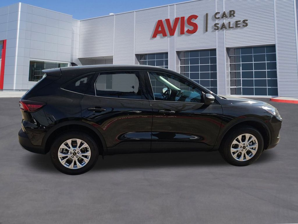 Thumbnail: 2025 Ford Escape - 7