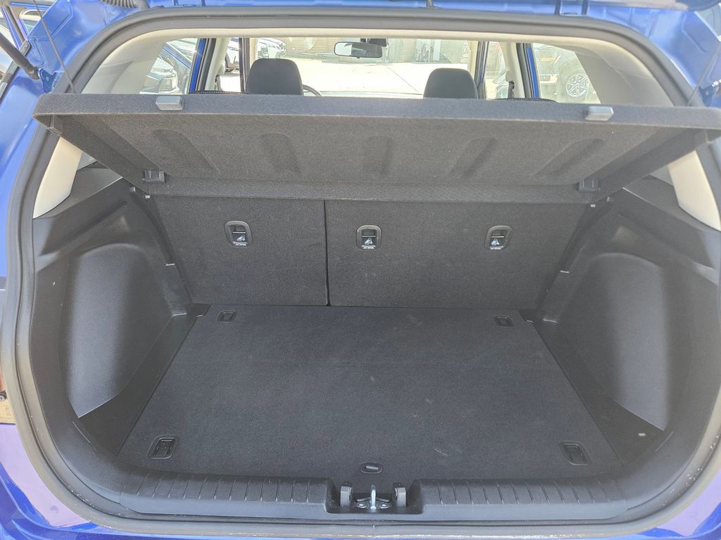 Thumbnail: 2025 Hyundai Venue - 24