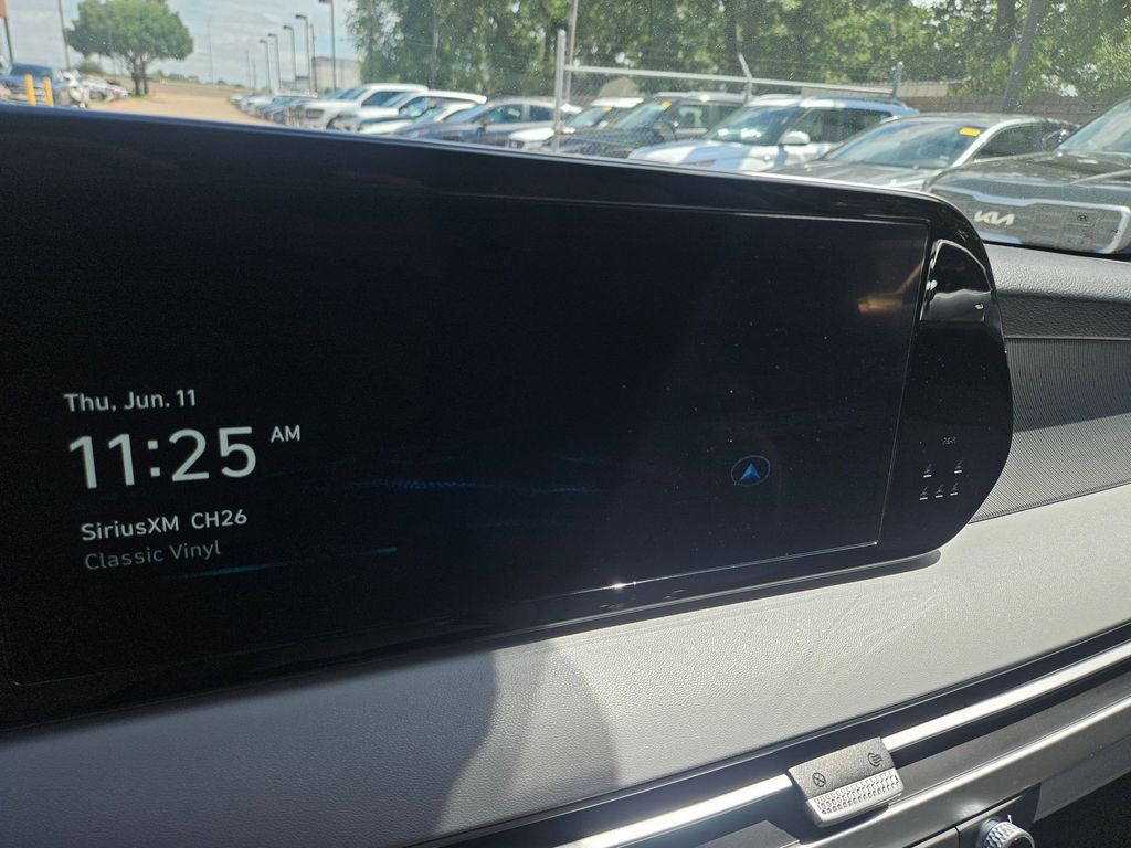 Thumbnail: 2025 Hyundai Palisade - 21