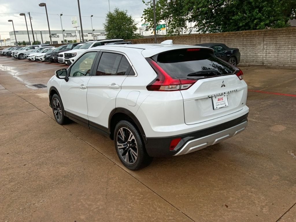 Thumbnail: 2025 Mitsubishi Eclipse Cross - 8