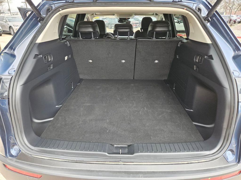 Thumbnail: 2025 Mazda CX-50 - 24