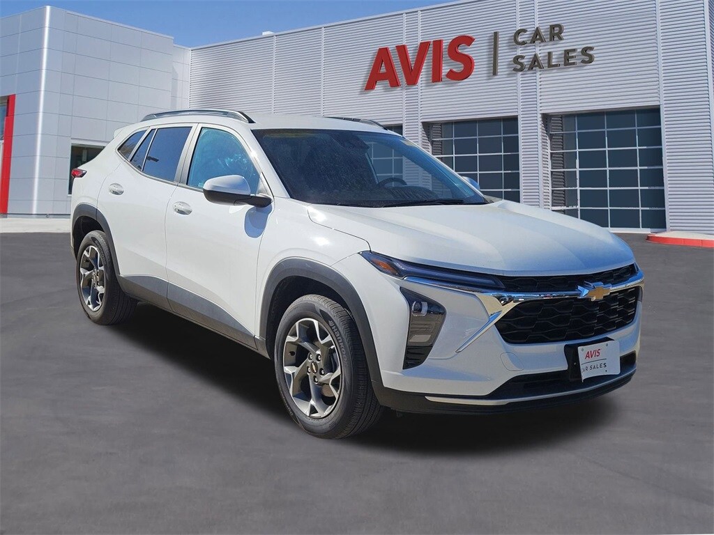 Thumbnail: 2025 Chevrolet Trax - 9