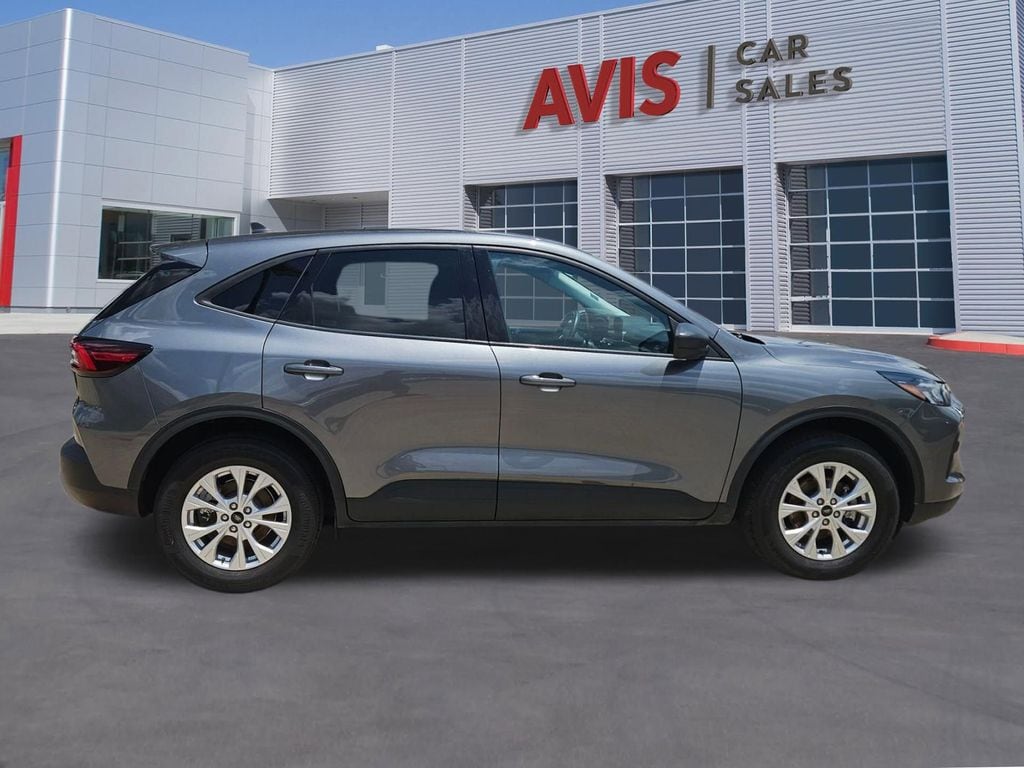 Thumbnail: 2025 Ford Escape - 7