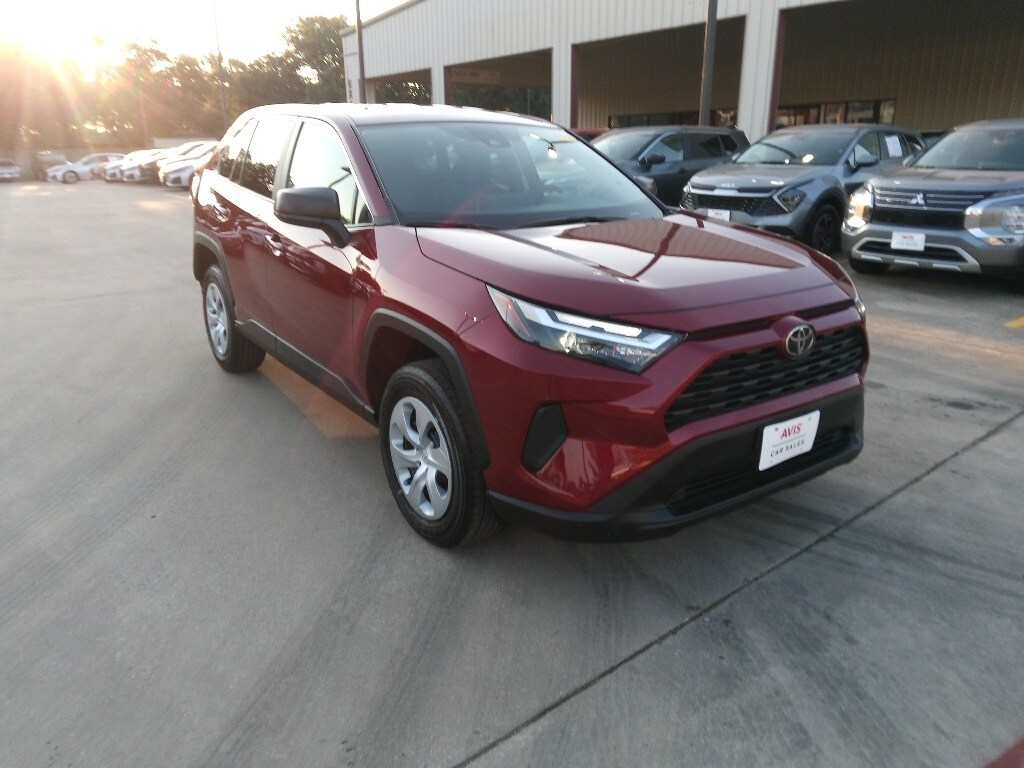 Thumbnail: 2025 Toyota RAV4 - 3