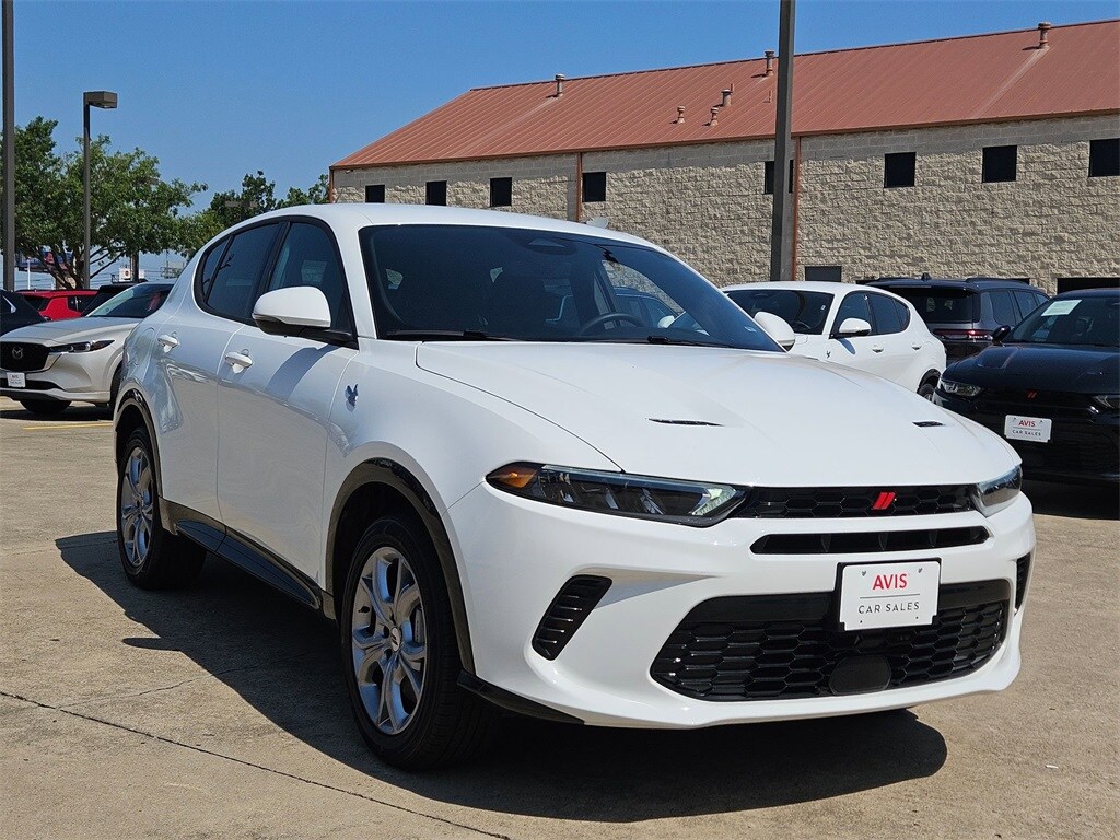 Thumbnail: 2024 Dodge Hornet - 3