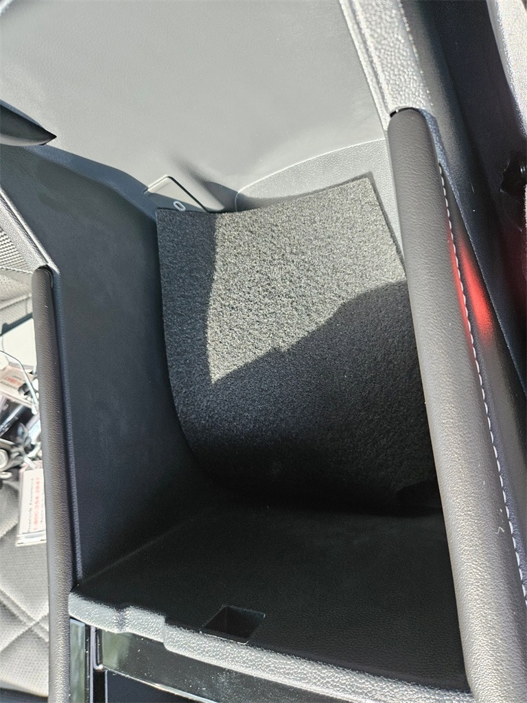 Thumbnail: 2025 Volkswagen Atlas - 27