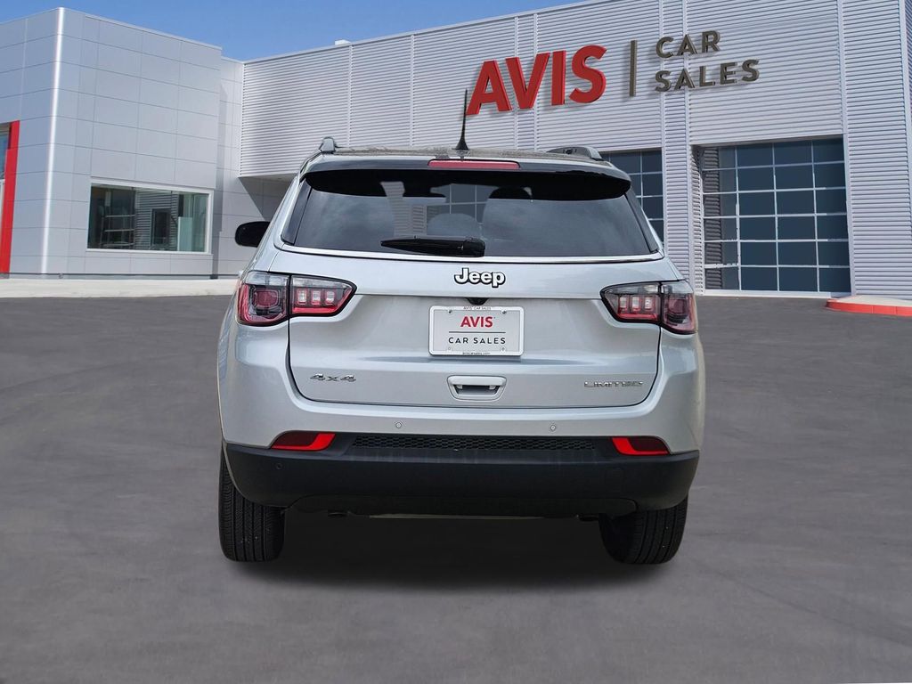 Thumbnail: 2025 Jeep Compass - 5
