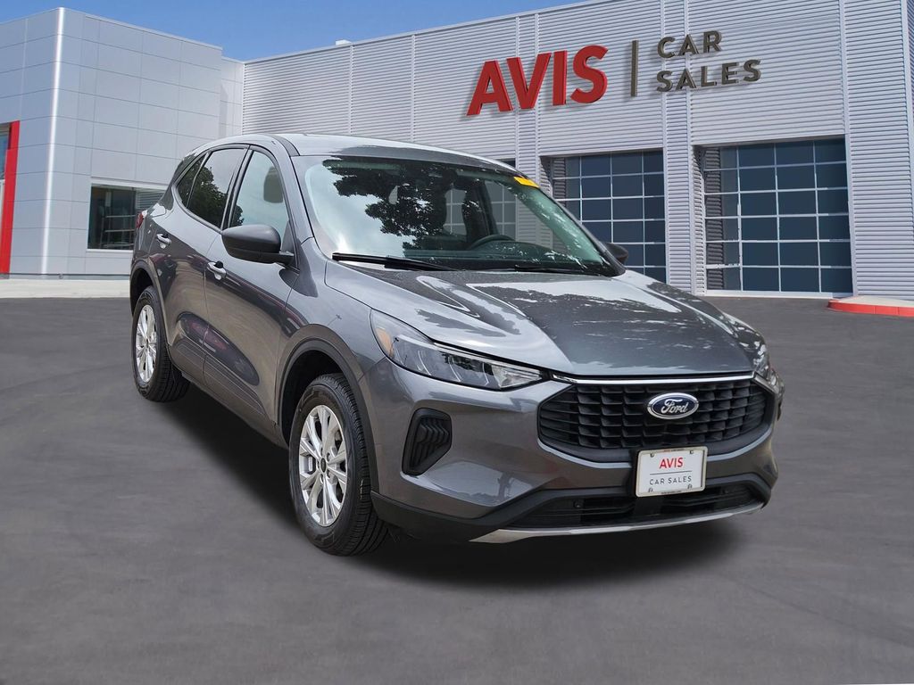 Thumbnail: 2025 Ford Escape - 9