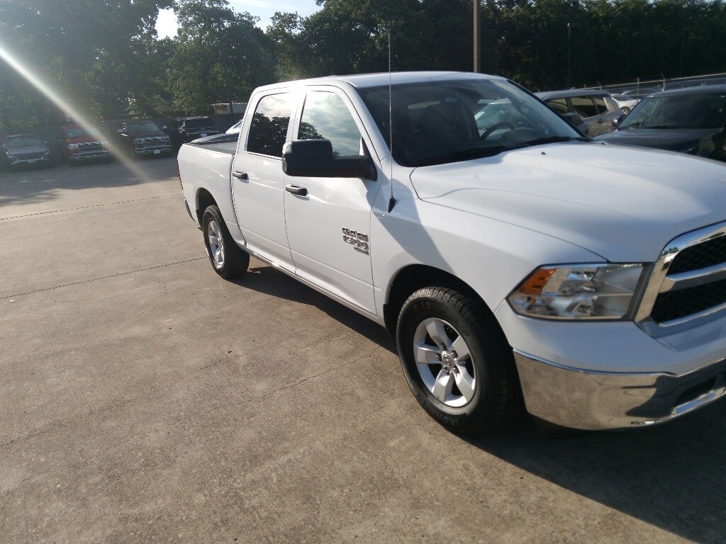 2023 RAM 1500 Classic SLT 8