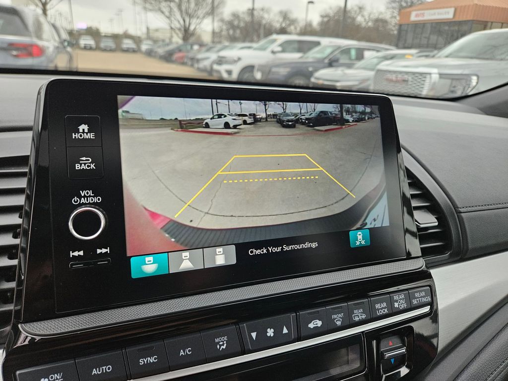 Thumbnail: 2025 Honda Odyssey - 22