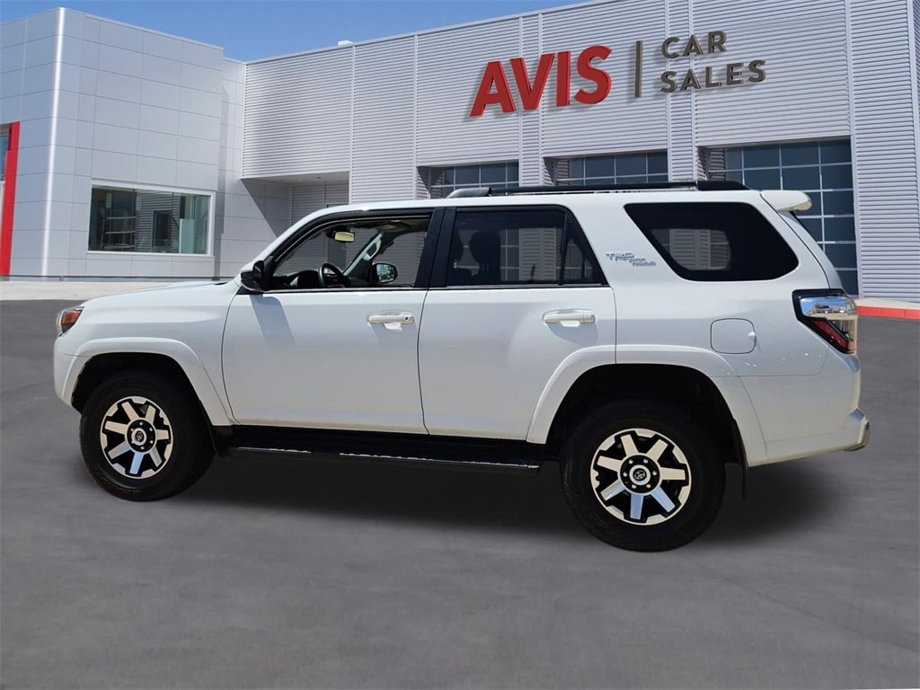 Thumbnail: 2024 Toyota 4Runner - 15